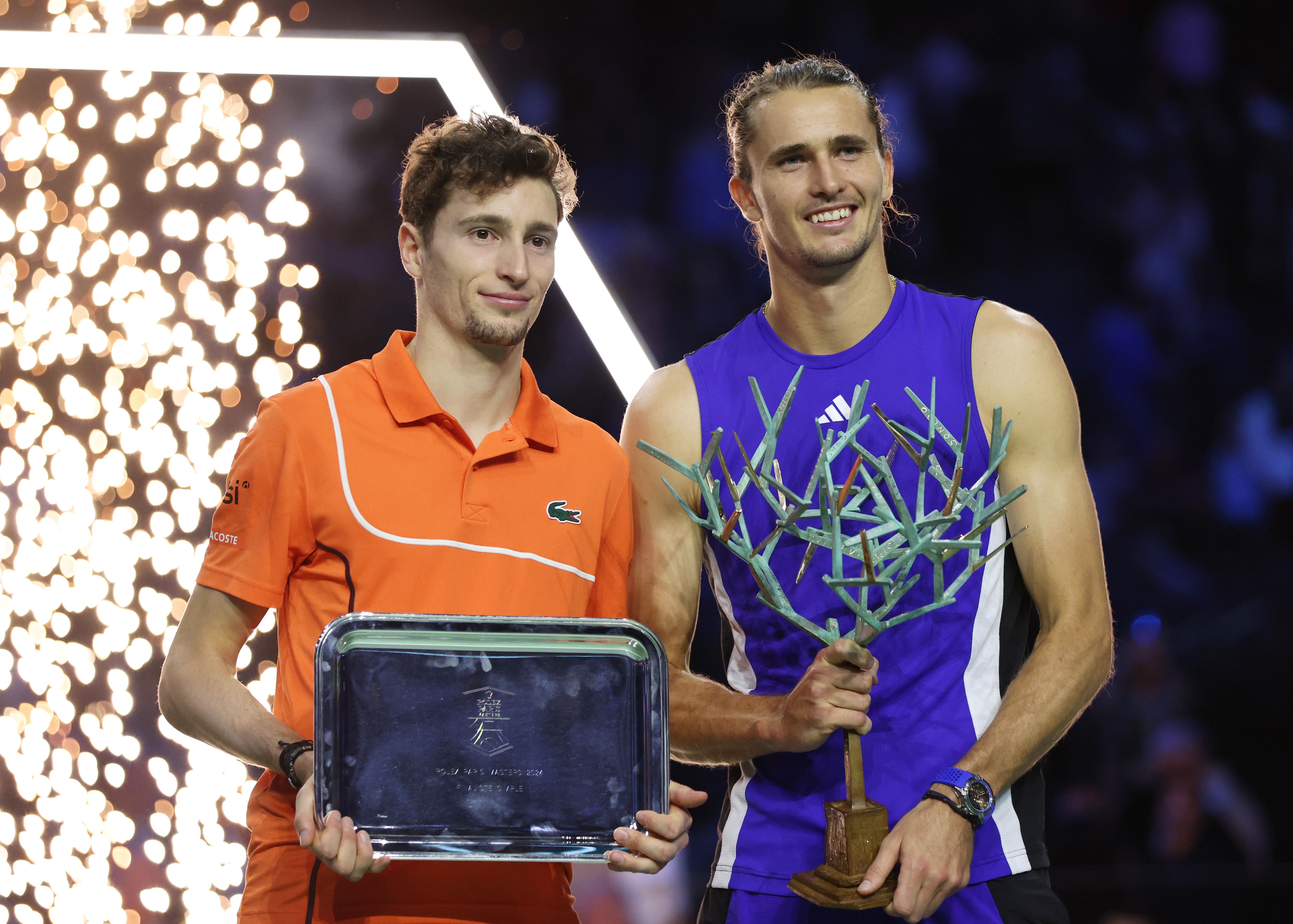 开云体育-温网轻取联合杯,兹维列夫统治全场